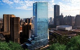 Atour Chuhe Han Street Hongshan Plaza 4*