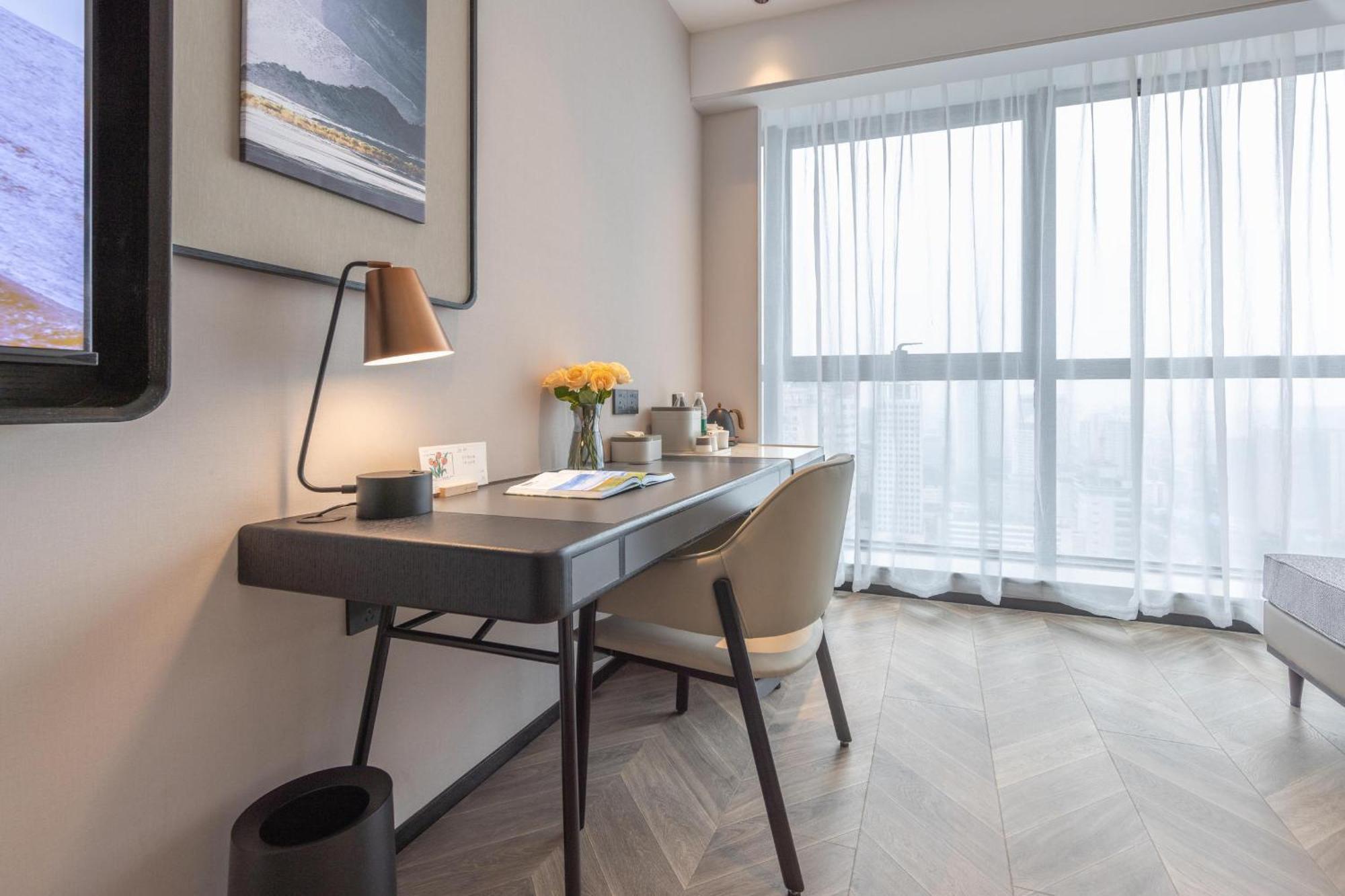 Atour Hotel Wuhan Chuhe Han Street Hongshan Plaza Dış mekan fotoğraf