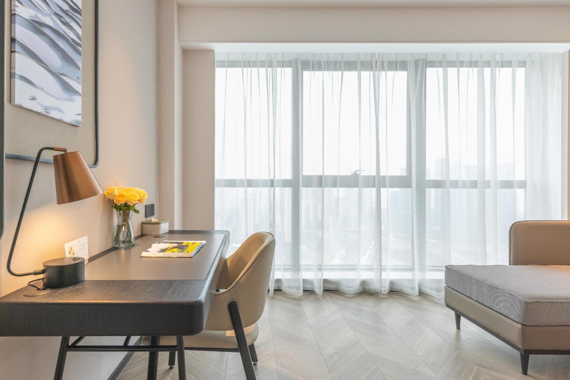 Atour Hotel Wuhan Chuhe Han Street Hongshan Plaza Dış mekan fotoğraf